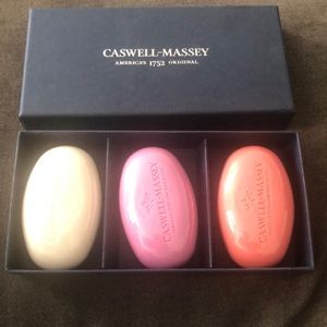 Caswell massey soap bar set- brand new never used